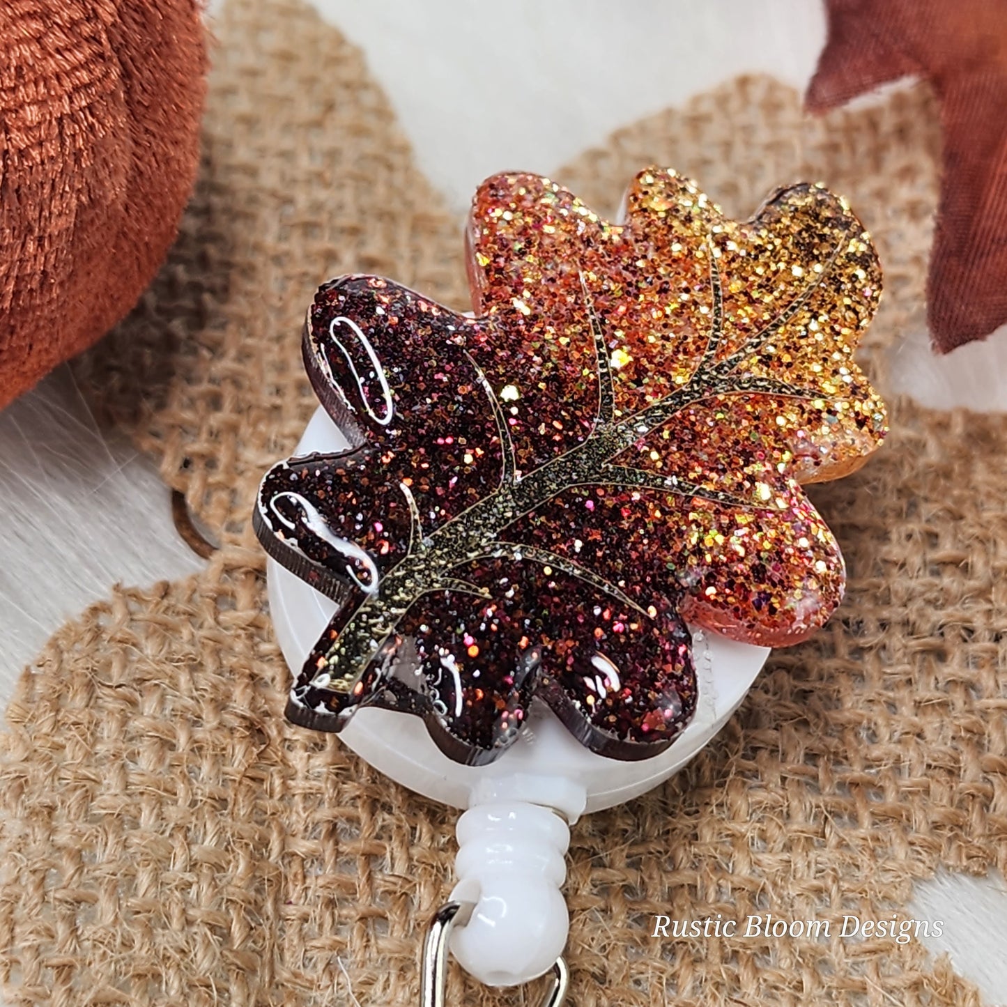 Fall Leaf Glitter Badge Reel Interchangeable Name Tag Work ID Holder Personalized Nurse Gift for Teacher Holiday Badge Seasonal Badge